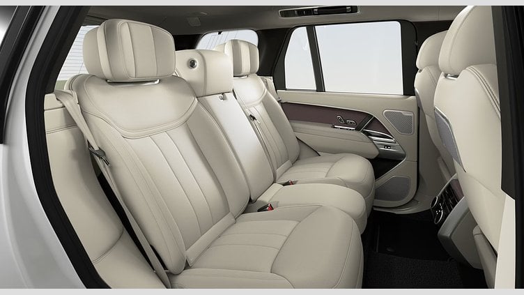 2025 Ny Land Rover Range Rover Hakuba Silver P550e Petrol Plug-in Hybrid Standard Wheelbase Autobiography