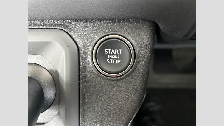 2023 認定中古車 Land Rover Defender 110 フジホワイト D300 AWD（AT） S