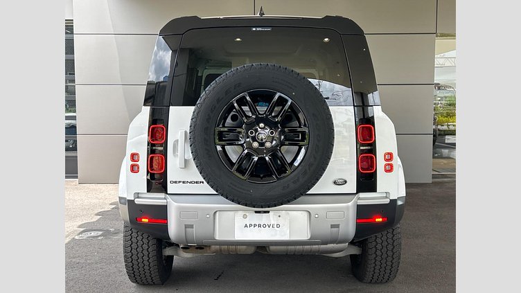 2023 認定中古車 Land Rover Defender 110 フジホワイト D300 AWD（AT） S