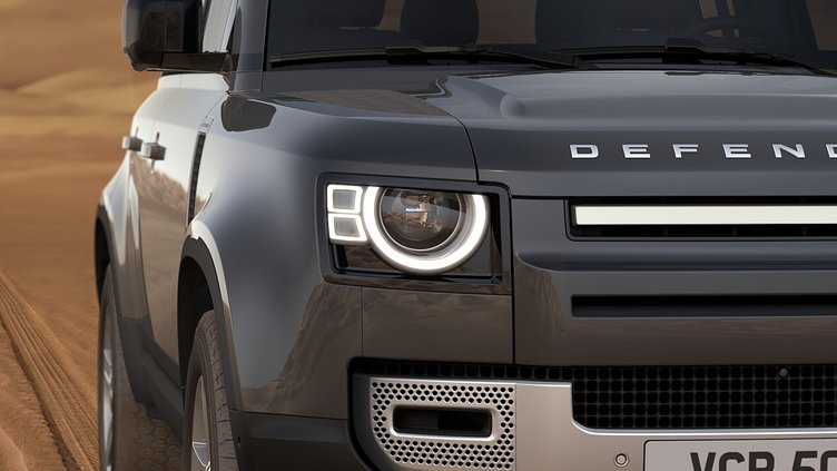 2024 認定中古車 Land Rover Defender 110 カルパチアングレイ P300 AWD（AT） SE