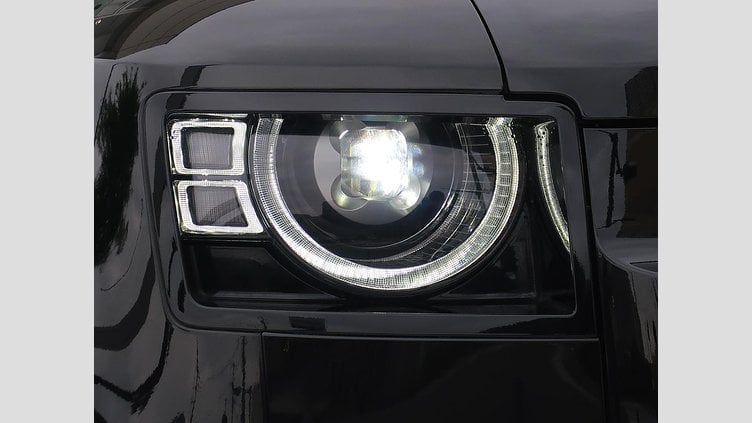 2023 認定中古車 Land Rover Defender 110 サントリーニブラック D300 AWD（AT） S