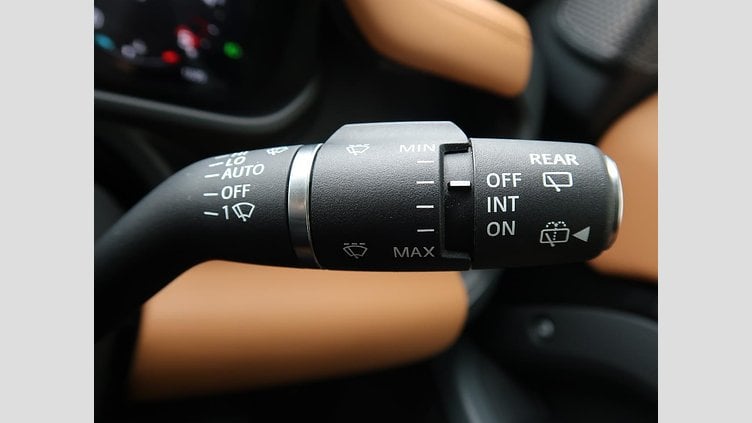 2024 認定中古車 Land Rover Defender 110 サントリーニブラック D300 AWD（AT） X