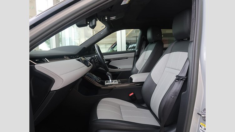 2023 認定中古車 Land Rover Range Rover Evoque ソウルパールシルバー P250 AWD（オートマチック） BRONZE EDITION
