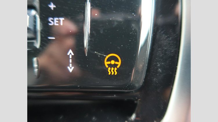 2023 認定中古車 Land Rover Range Rover Evoque ソウルパールシルバー P250 AWD（オートマチック） BRONZE EDITION