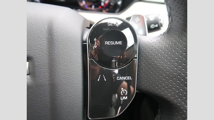 2024 認定中古車 Land Rover Range Rover Velar カルパチアングレイ D200マイルドハイブリッド（ディーゼル） Standard Wheelbase Dynamic SE