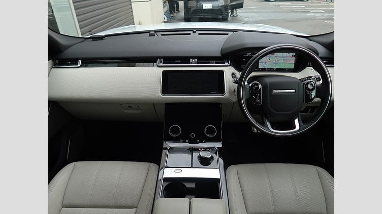 2024 認定中古車 Land Rover Range Rover Velar カルパチアングレイ D200マイルドハイブリッド（ディーゼル） Standard Wheelbase Dynamic SE