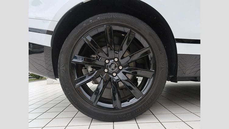 2024 認定中古車 Land Rover Range Rover Velar カルパチアングレイ D200マイルドハイブリッド（ディーゼル） Standard Wheelbase Dynamic SE