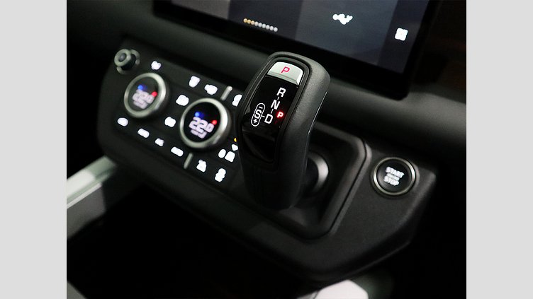 2025 New Land Rover Defender 110 Santorini Black AWD X