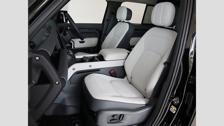 2025 New Land Rover Defender 110 Santorini Black AWD X