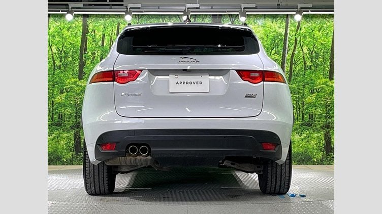 2020 認定中古車 Jaguar F-Pace Yulong White 2.0 litre i4D Diesel チェッカーフラッグ・エディション