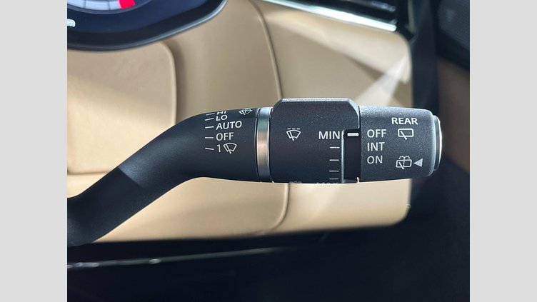2024 認定中古車 Land Rover Range Rover Sport ジオラグリーン D300マイルドハイブリッド スタンダードホイールベース Dynamic HSE