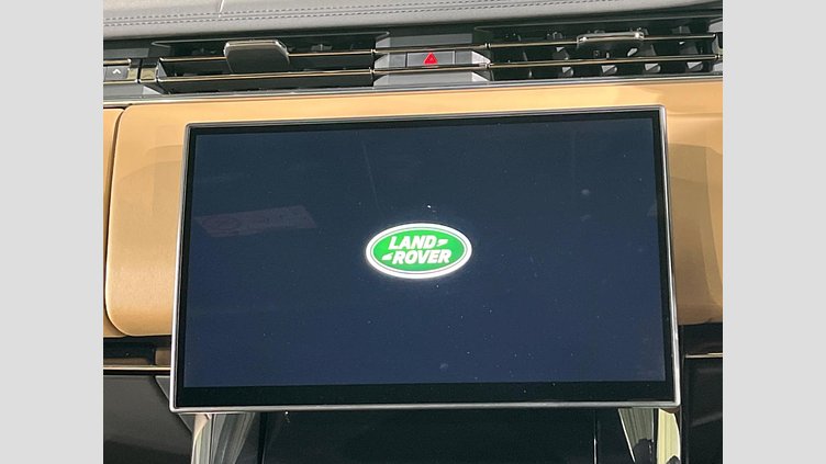 2024 認定中古車 Land Rover Range Rover Sport ジオラグリーン D300マイルドハイブリッド スタンダードホイールベース Dynamic HSE