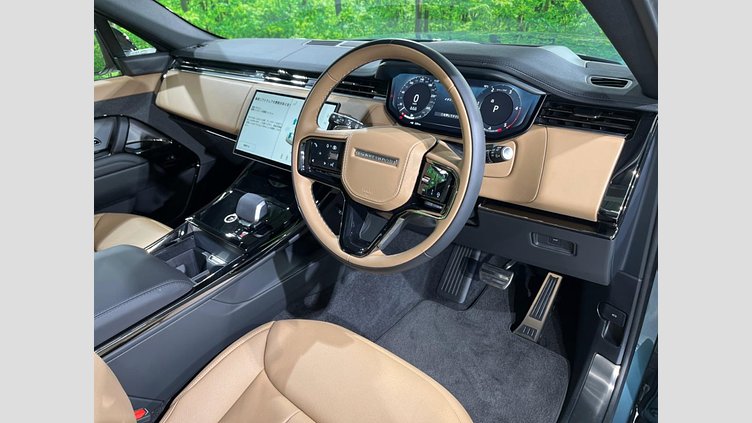 2024 認定中古車 Land Rover Range Rover Sport ジオラグリーン D300マイルドハイブリッド スタンダードホイールベース Dynamic HSE