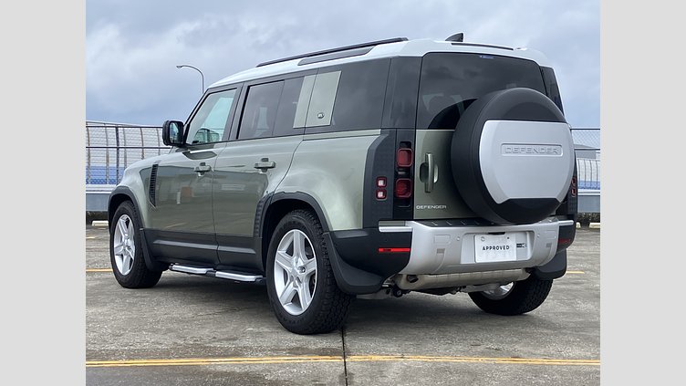 2021 認定中古車 Land Rover Defender 110 パンゲアグリーン P300 AWD（AT） SE