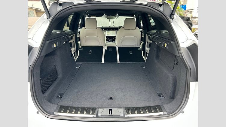 2025 認定中古車 Jaguar F-Pace オストゥーニパールホワイト D200 AWD（オートマチック）MHEV R-DYNAMIC SE