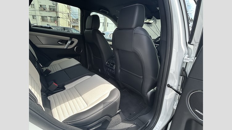 2024 認定中古車 Land Rover Discovery Sport オストゥーニパールホワイト P250（ガソリン） 標準ホイール DYNAMIC SE