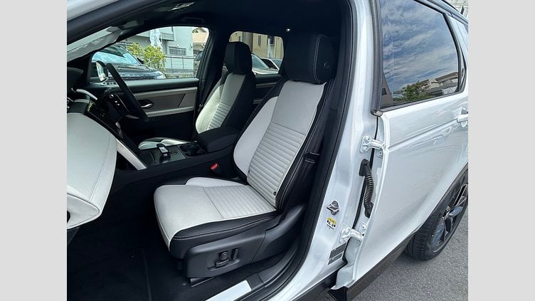2024 認定中古車 Land Rover Discovery Sport オストゥーニパールホワイト P250（ガソリン） 標準ホイール DYNAMIC SE