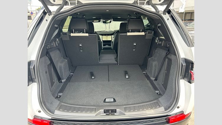 2024 認定中古車 Land Rover Discovery Sport オストゥーニパールホワイト P250（ガソリン） 標準ホイール DYNAMIC SE