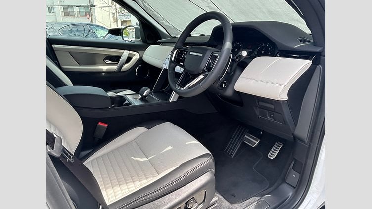 2024 認定中古車 Land Rover Discovery Sport オストゥーニパールホワイト P250（ガソリン） 標準ホイール DYNAMIC SE
