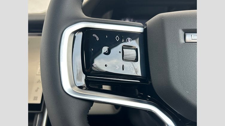 2024 認定中古車 Land Rover Discovery Sport オストゥーニパールホワイト P250（ガソリン） 標準ホイール DYNAMIC SE