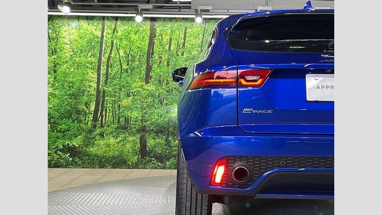 2018 認定中古車 Jaguar E-Pace シージアムブルー D180 オートマチック全輪駆動 R-DYNAMIC S