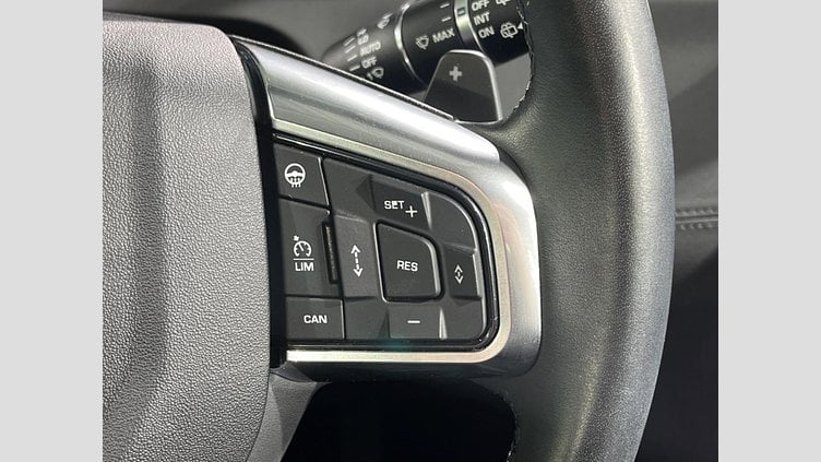 2019 認定中古車 Land Rover Discovery Sport Fuji White 2.0 litre i4D Diesel ラグビーワールドカップ２０１９エディション