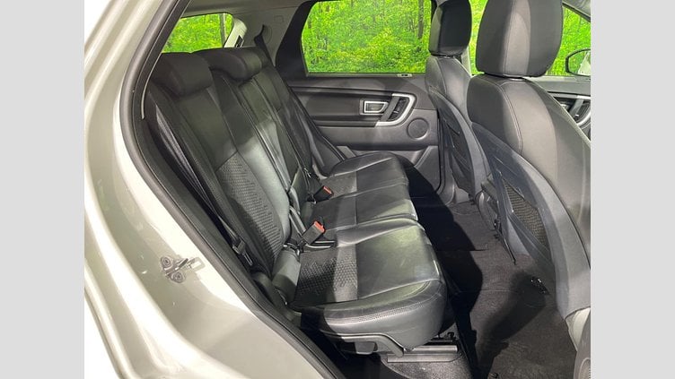 2019 認定中古車 Land Rover Discovery Sport Fuji White 2.0 litre i4D Diesel ラグビーワールドカップ２０１９エディション