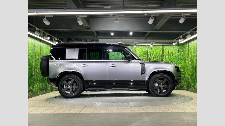 2024 認定中古車 Land Rover Defender 110 アイガーグレイ D300 AWD（AT） X-DYNAMIC HSE