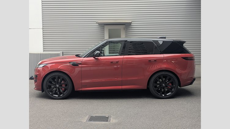 2025 認定中古車 Land Rover Range Rover Sport フィレンツェレッド P550eプラグインハイブリッド（ガソリン） スタンダードホイールベース Autobiography