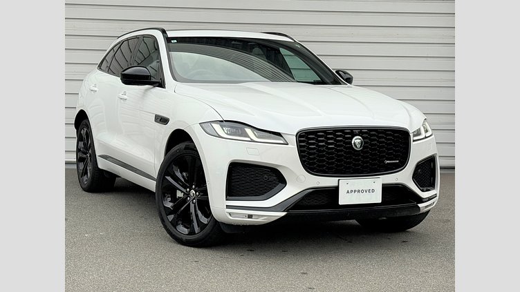 2024 認定中古車 Jaguar F-Pace オストゥーニパールホワイト D204 AWD（オートマチック）MHEV R-DYNAMIC SE