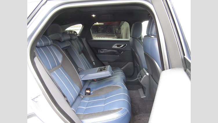 2022 認定中古車 Land Rover Range Rover Velar バイロンブルー P250 AWD（オートマチック） R-DYNAMIC S