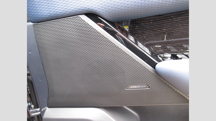 2022 認定中古車 Land Rover Range Rover Velar バイロンブルー P250 AWD（オートマチック） R-DYNAMIC S