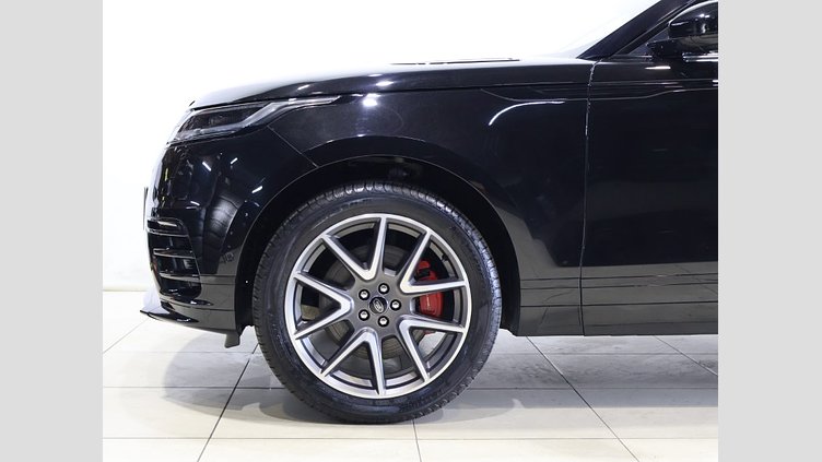 2025 認定中古車 Land Rover Range Rover Velar サントリーニブラック P400eプラグインハイブリッド（ガソリン） スタンダードホイールベース Dynamic SE