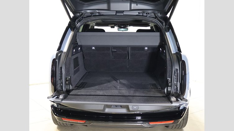 2024 認定中古車 Land Rover Range Rover イオニアンシルバー - グロスフィニッシュ 615 AWD（AT） スタンダードホイールベース SV