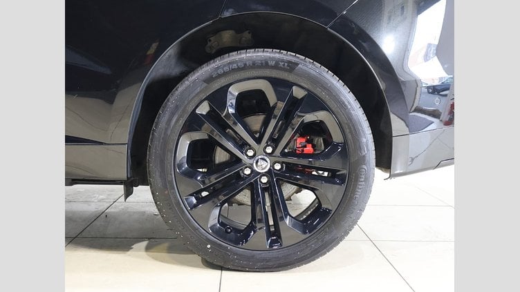 2025 認定中古車 Jaguar F-Pace サントリーニブラック P400e ガソリン プラグインハイブリッド R-DYNAMIC HSE