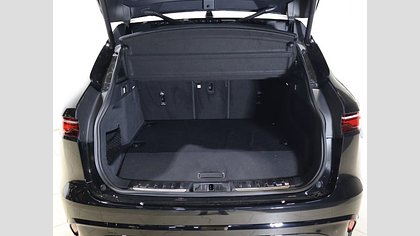 F-Pace 28