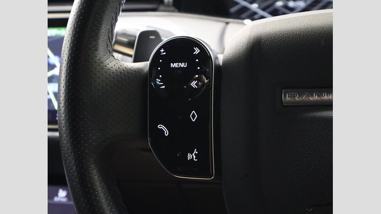 2020 認定中古車 Land Rover Range Rover Evoque ユーロンホワイト P250 R-DYNAMIC S