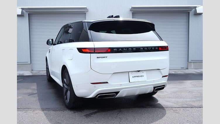 2024 認定中古車 Land Rover Range Rover Sport フジホワイト P550eプラグインハイブリッド（ガソリン） スタンダードホイールベース Dynamic SE