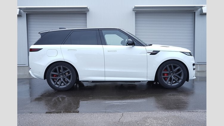 2024 認定中古車 Land Rover Range Rover Sport フジホワイト P550eプラグインハイブリッド（ガソリン） スタンダードホイールベース Dynamic SE
