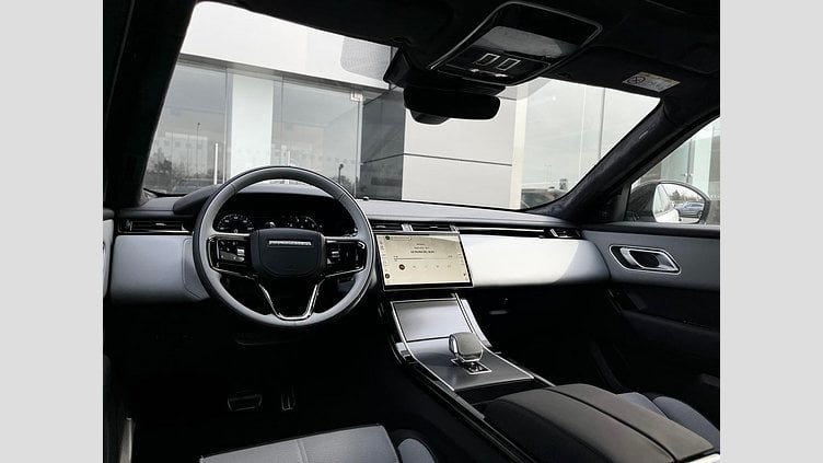 2025 SKLADOVÉ VOZIDLÁ Land Rover Range Rover Velar Fuji White NEW Land Rover RANGE ROVER VELAR, 3.0 400PS, AUTOBIOGRAPHY