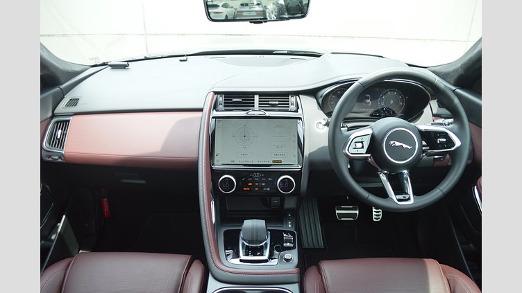 2024 認定中古車 Jaguar E-Pace サントリーニブラック P250（ガソリン） R-DYNAMIC HSE
