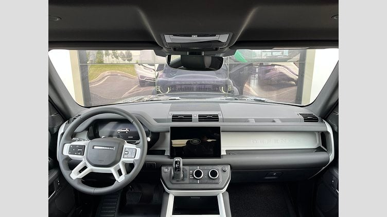 2025 SKLADOVÉ VOZIDLÁ Land Rover Defender 110 Čierna Santorini D250 MHEV AUTOMAT AWD X-Dynamic SE