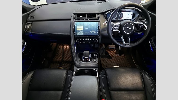 2024 Approved Jaguar E-Pace Eiger Grey BALANCE OF 5 YR MAINTENANCE PLAN VALID OR 100 000KM. Perpendicular Park Assist Park Distance Control Rearview Camera Lane Keep Assist Navigation Auto Dimming Rear View Mirror ISOFIX Front Auto High Beam Assist . E-Pace D200 2.0D SE R-Dynamic (147KW)