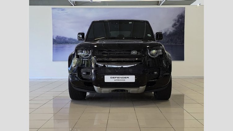 2023 Approved Land Rover Defender 110 Santorini Black BALANCE OF 5 YR MAINTENANCE PLAN VALID OR 100 000KM. FULL-SERVICE HISTORY	
 Land Rover Defender 110 P525 V8 (386KW)