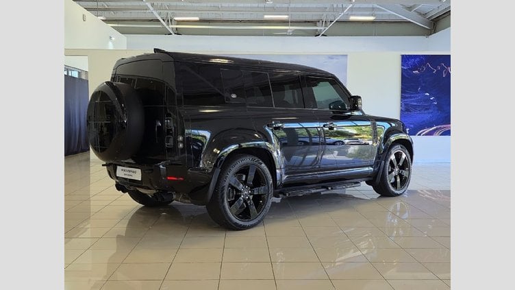 2023 Approved Land Rover Defender 110 Santorini Black BALANCE OF 5 YR MAINTENANCE PLAN VALID OR 100 000KM. FULL-SERVICE HISTORY	
 Land Rover Defender 110 P525 V8 (386KW)