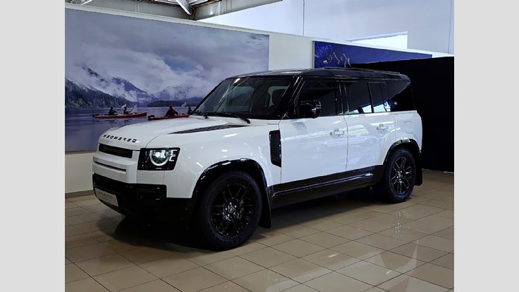 2022 Approved Land Rover Defender 110 Fuji White Accompanied with the balance of the 5 year/ 100 000 km motor plan. Our  2022 Land Rover Defender 110 D300 HSE X-Dynamic features: Panoramic roof, Infotainment, Reverse camera, Park distance control. Land Rover Defender 110 D300 HSE X-Dynamic