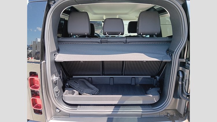 2025 SKLADOVÉ VOZIDLÁ Land Rover Defender 90 Carpathian Grey 3.0D 250PS MHEV D250 MHEV S AWD Auto 