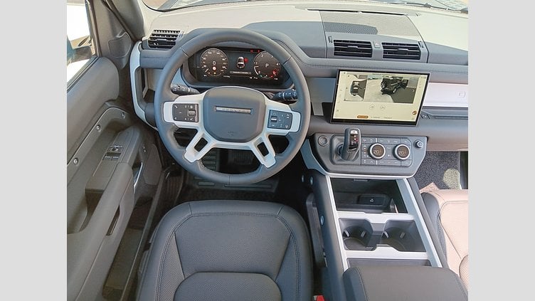 2025 SKLADOVÉ VOZIDLÁ Land Rover Defender 90 Carpathian Grey 3.0D 250PS MHEV D250 MHEV S AWD Auto 