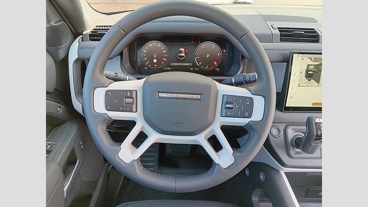2025 SKLADOVÉ VOZIDLÁ Land Rover Defender 90 Carpathian Grey 3.0D 250PS MHEV D250 MHEV S AWD Auto 