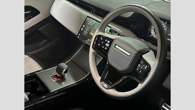 2025 Approved Land Rover Range Rover Evoque Santorini Black MY25 2.0D 147kW D200 Dynamic HSE MY25 2.0D 147kW D200 Dynamic HSE